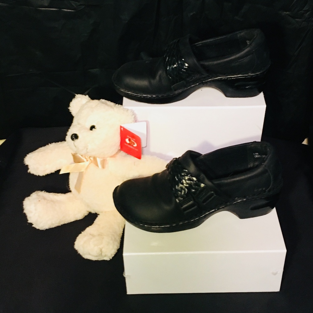 NWOT B.O.C. Black Oneya Clogs size 7 1/2 M - Picture 3 of 4